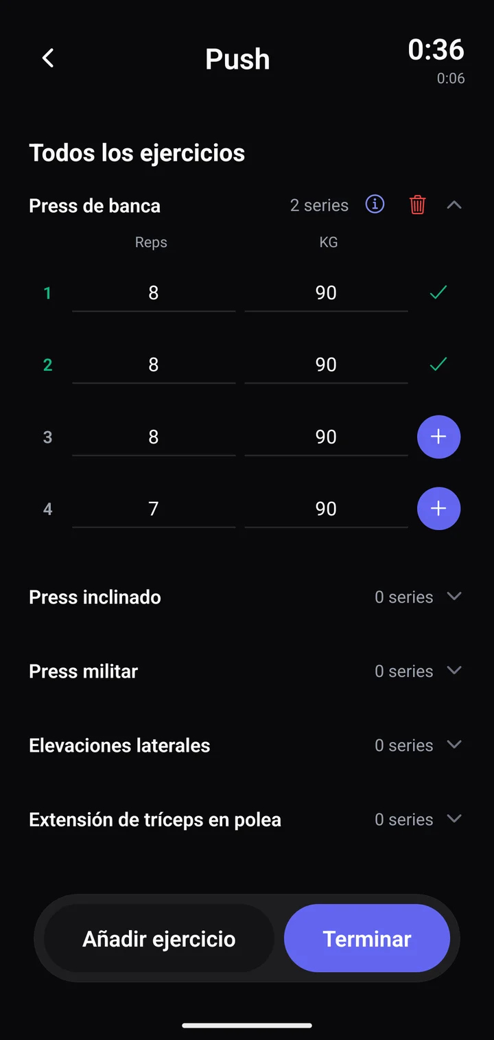 Entrenamiento Push en curso: press de banca con dos series confirmadas y las otras dos ya rellenas con el peso de la última vez.